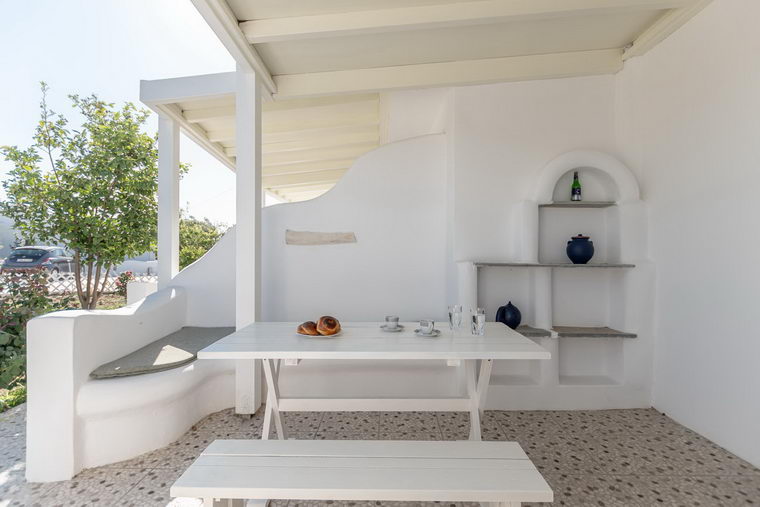 Ground floor apartments for 5 or 6